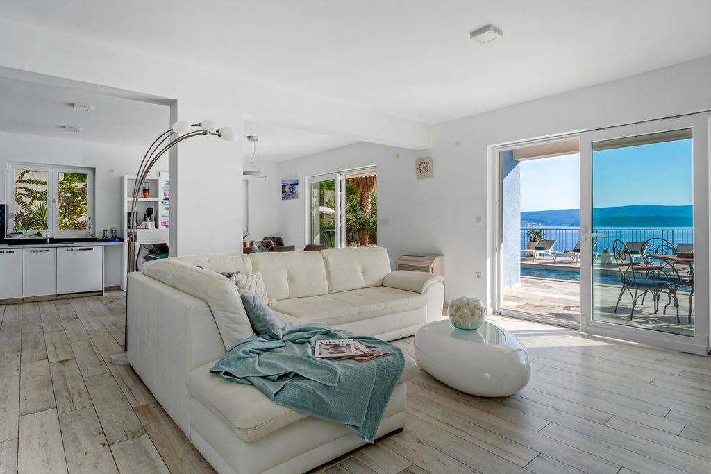 Villa Bijelio Dalmatia Coast Olivers Travel 3