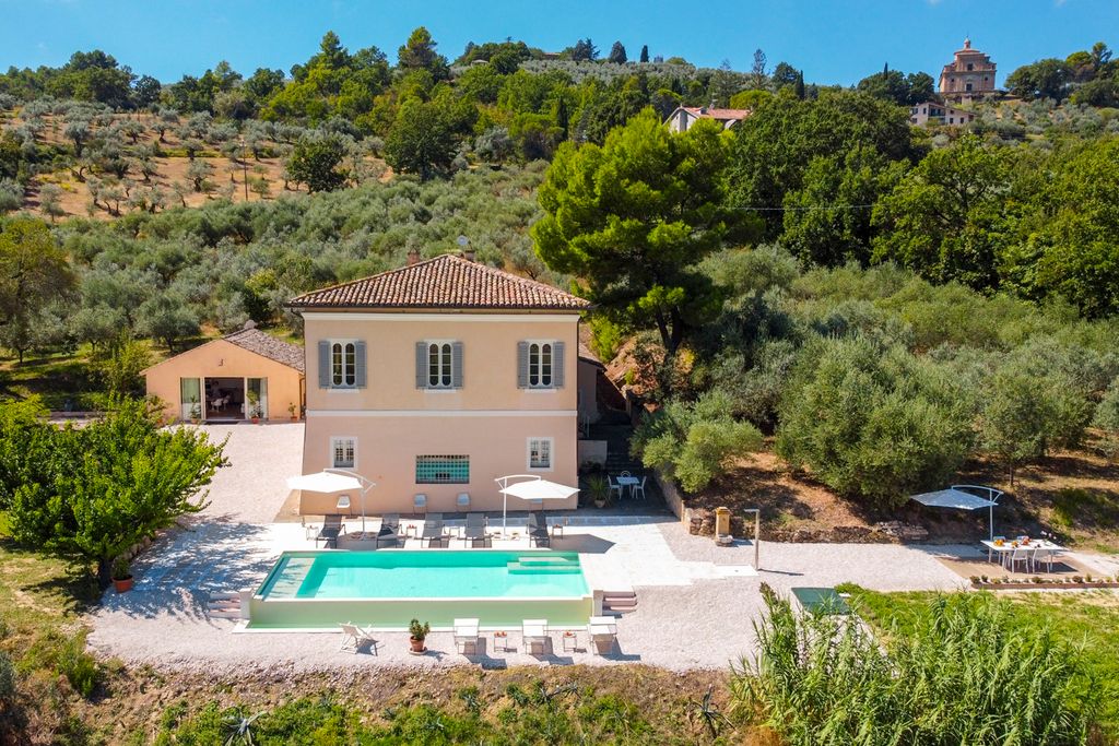 Villa Desiderio Umbria Olivers Travels 34