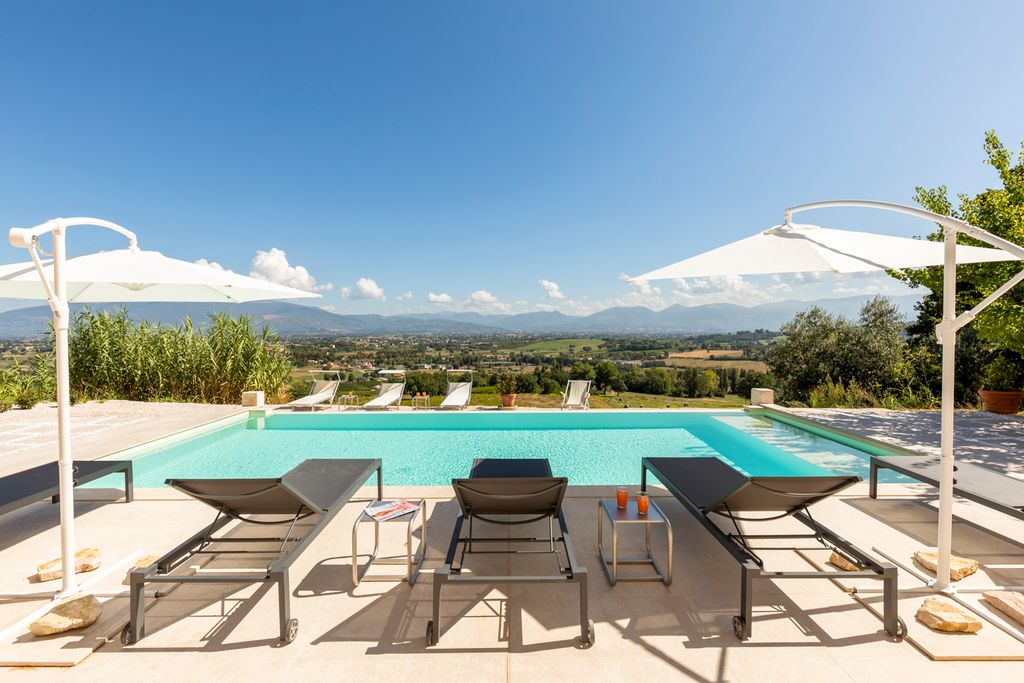 Villa Desiderio Umbria Olivers Travels 1