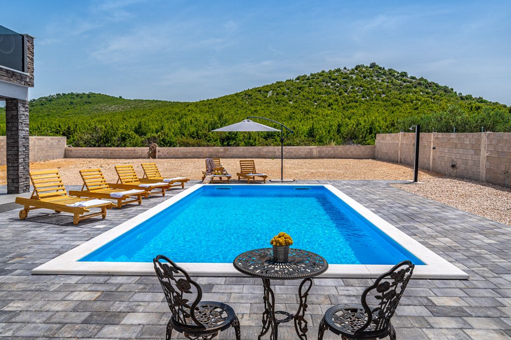 Villa Aureate Dalmatia Coast Olivers Travels 2