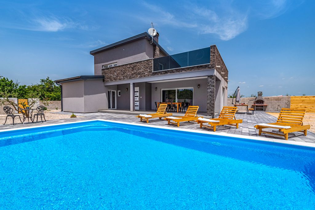 Villa Aureate Dalmatia Coast Olivers Travels 1