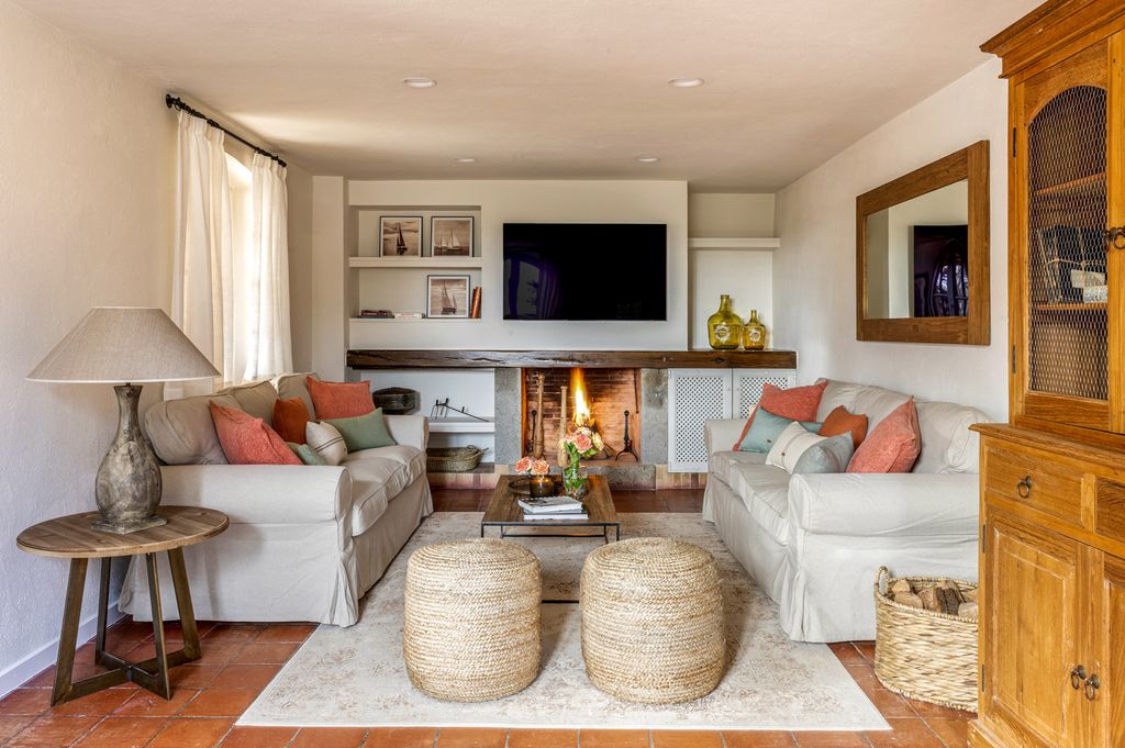 Villa Montras Costa Brava Olivers Travels 3