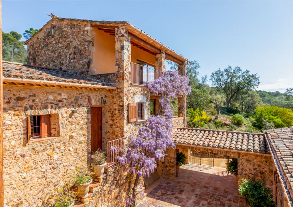 Finca Gavarres Costa Brava Olivers Travels 1