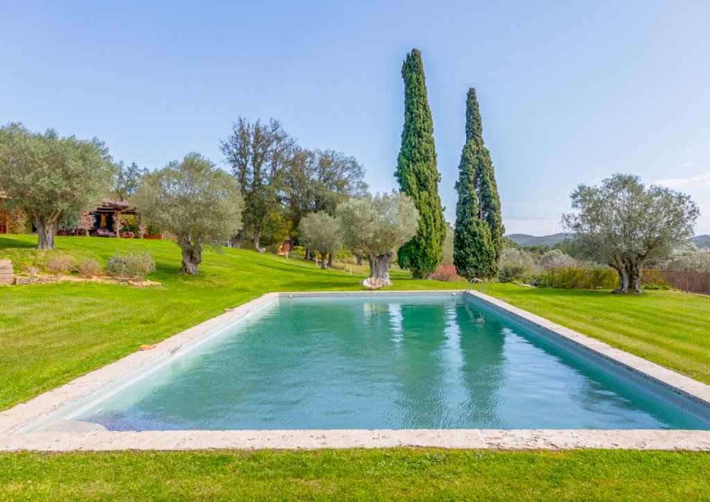 Finca Gavarres Costa Brava Olivers Travels 7