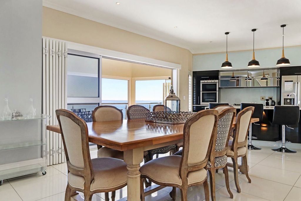 Villa Foreshore Cape Town Olivers Travels 4
