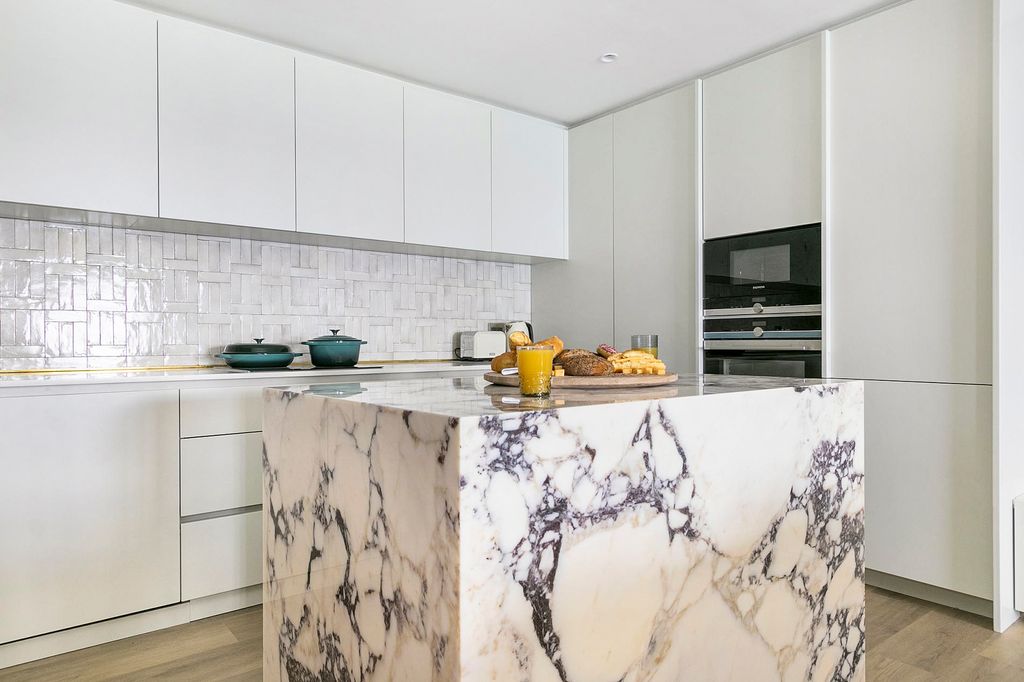 Dunmore Apartment Cape Town Olivers Travels 5