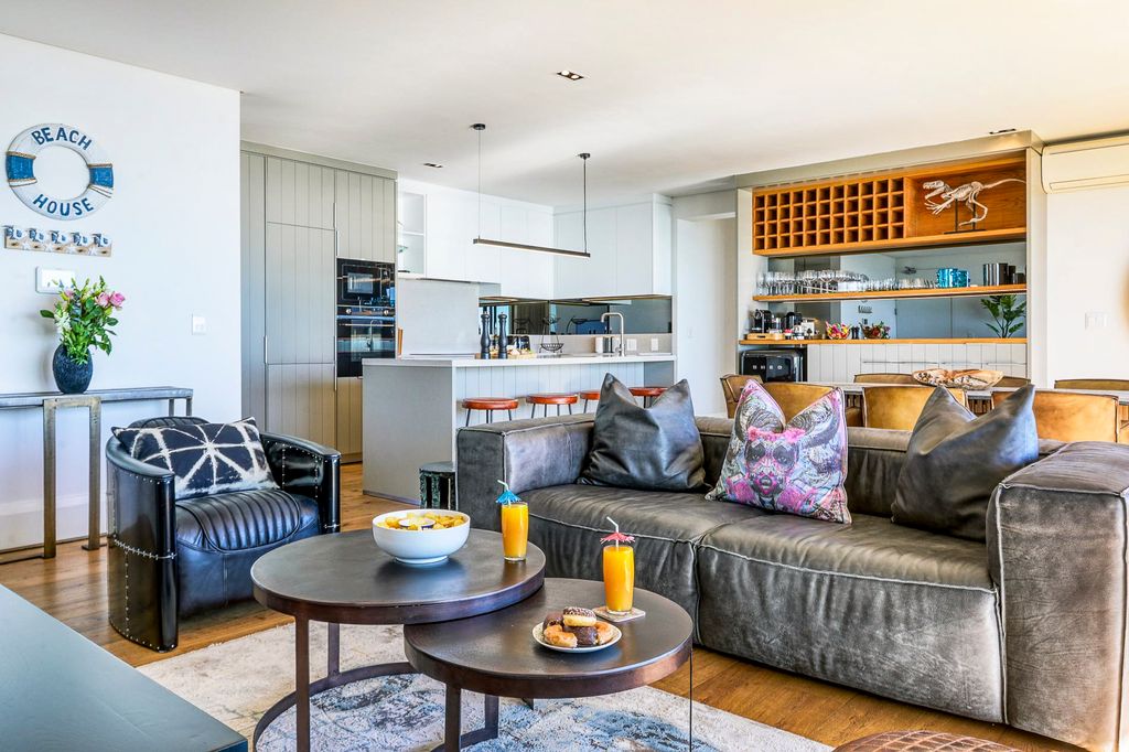 Milner Penthouse Cape Town Olivers Travels 3