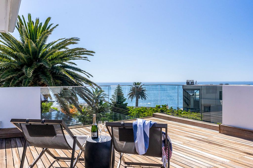 Villa Dryden Cape Town Olivers Travels 2