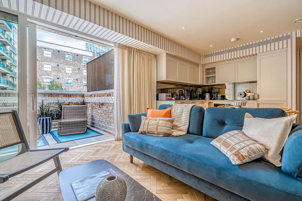 Apartment Leslie London Olivers Travels 2