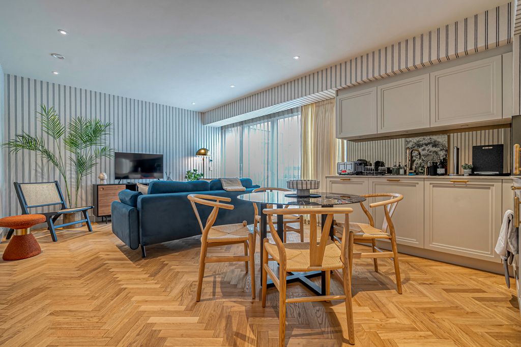 Apartment Leslie London Olivers Travels 1