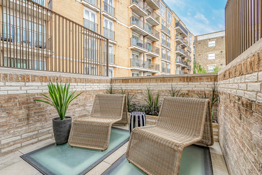 Apartment Leslie London Olivers Travels 5