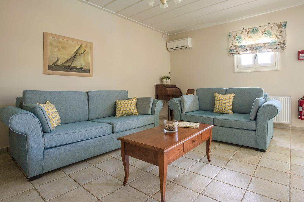 Villa Nia Kefalonia Olivers Travels 3