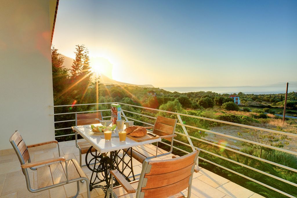 Villa Savalas Kefalonia Olivers Travels 5