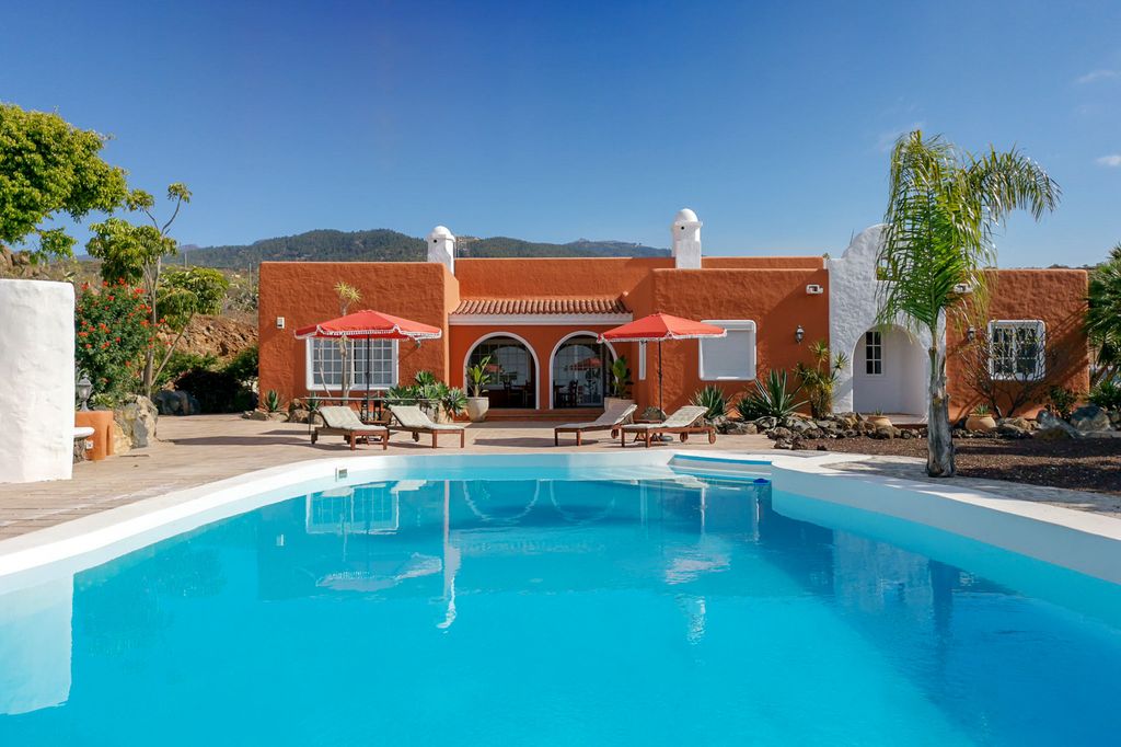 Hacienda Tenerife Tenerife Olivers Travels 1