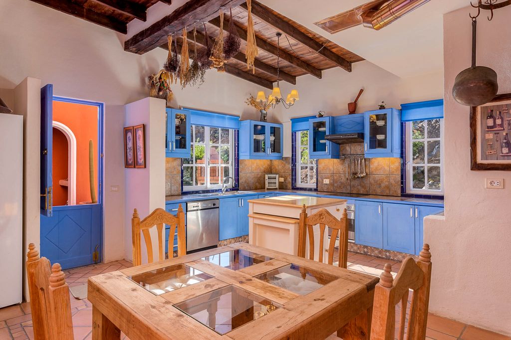 Hacienda Tenerife Tenerife Olivers Travels 4