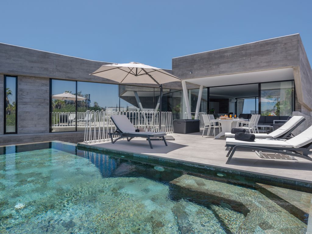 Villa Alcojora Tenerife Olivers Travels 01