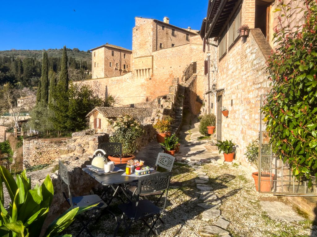 Casa Fidelio View Umbria Italy Olivers Travels 1