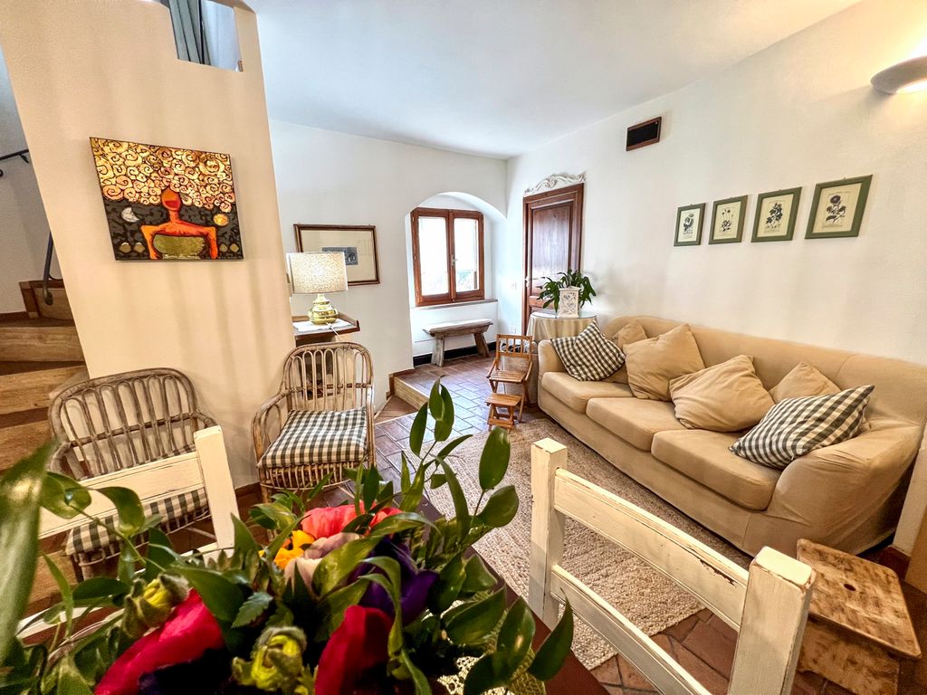 Casa Fidelio View Umbria Italy Olivers Travels 3