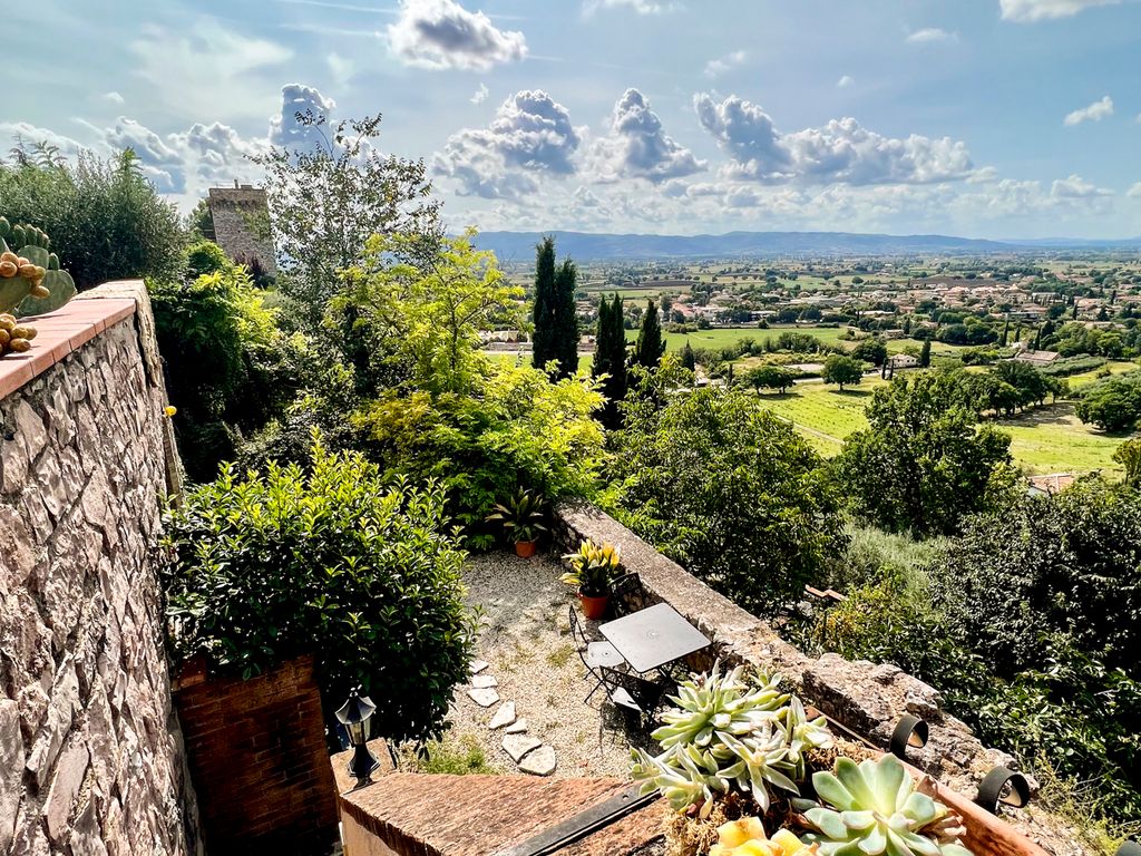 Casa Fidelio View Umbria Italy Olivers Travels 2