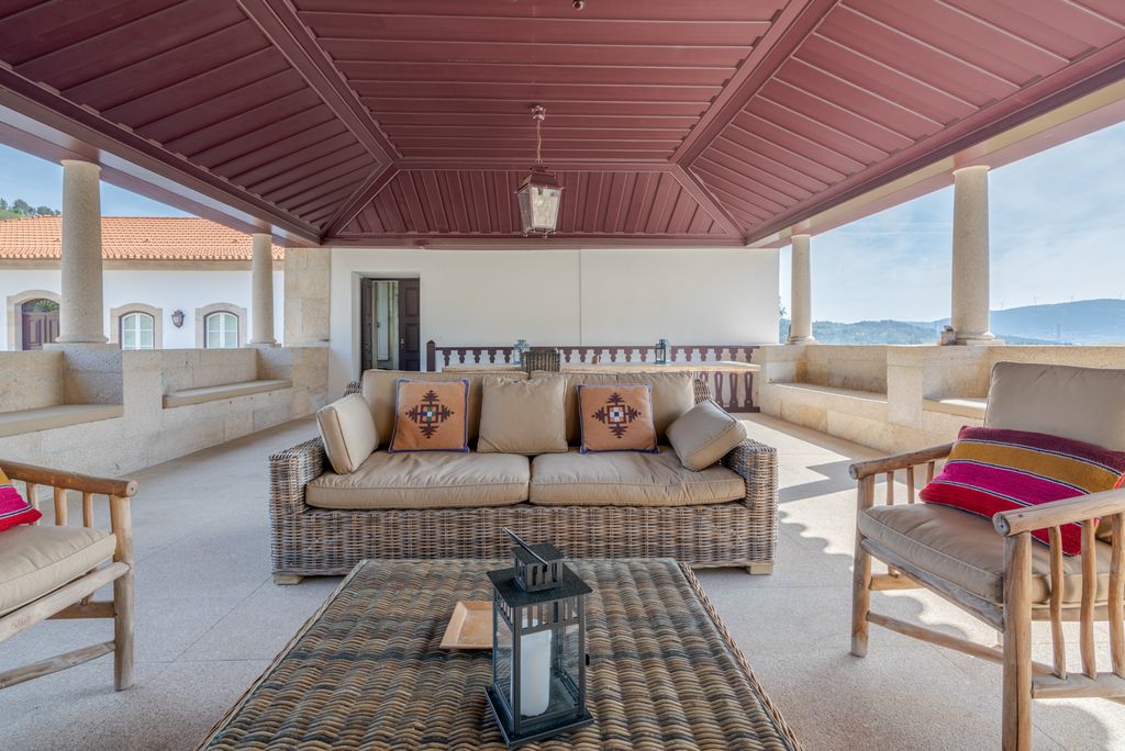 Villa Campestre Minho Olivers Travels 05