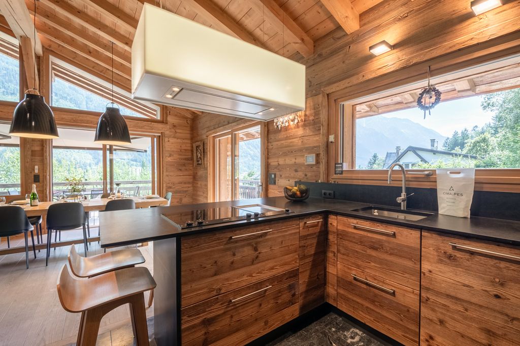 Chalet Astre Olivers Travels 5