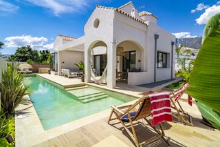 Villa Hiedra Costa del Sol Olivers Travels 1