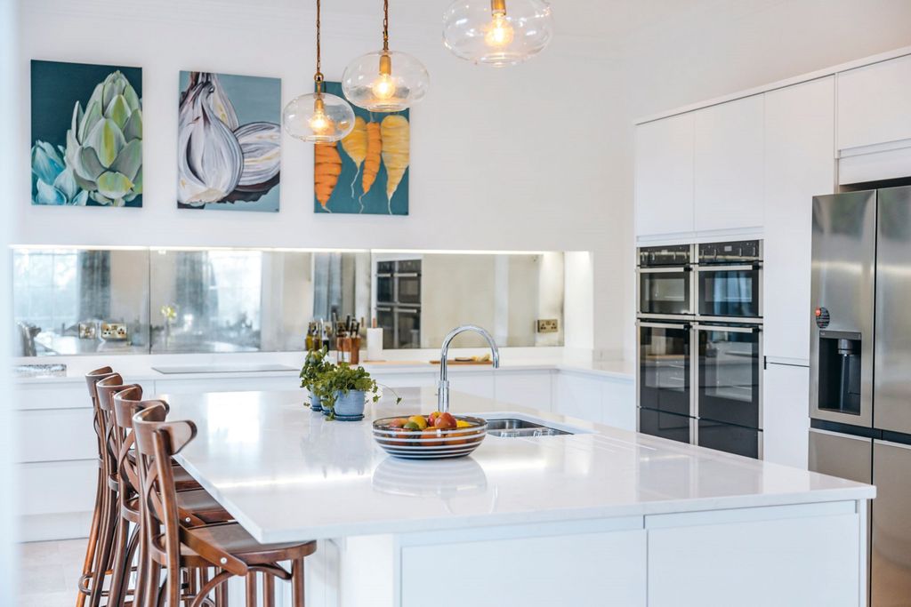 Elton Park Midlands Olivers Travels 5