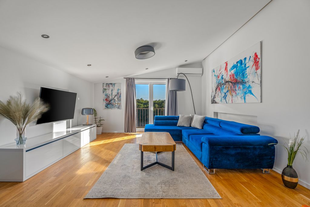 Villa Vine Dalmatia Coast Olivers Travels 3