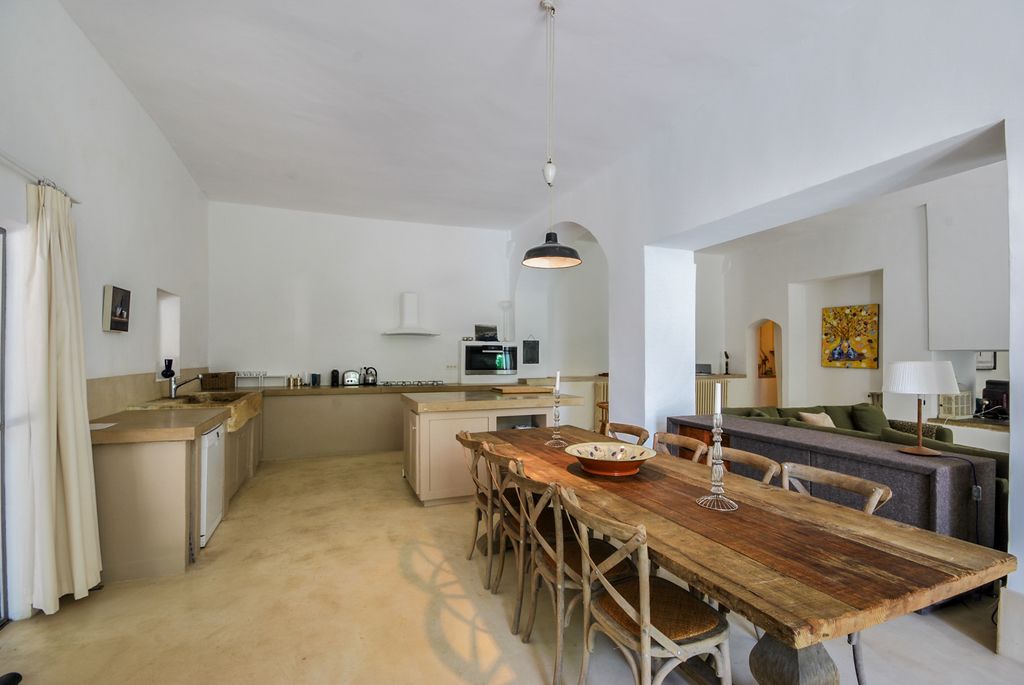 Le Jardin Eden Midi Pyrenees France Olivers Travels 04