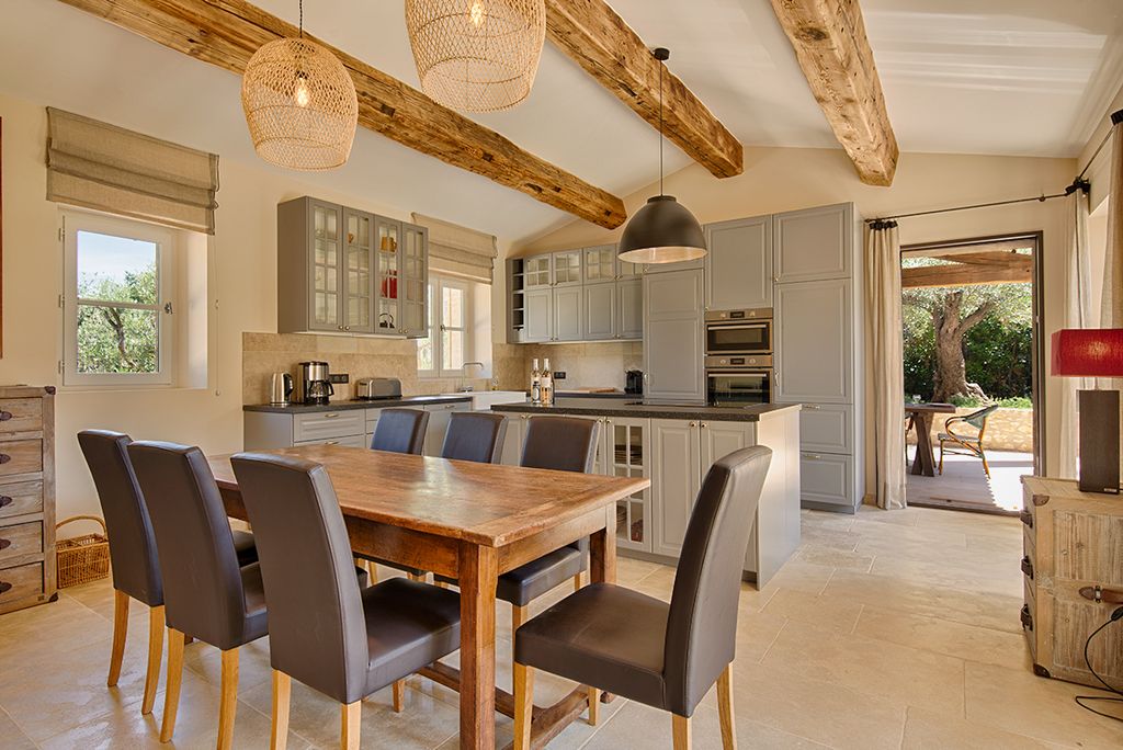 Maison Tessa Provence Olivers Travels 4