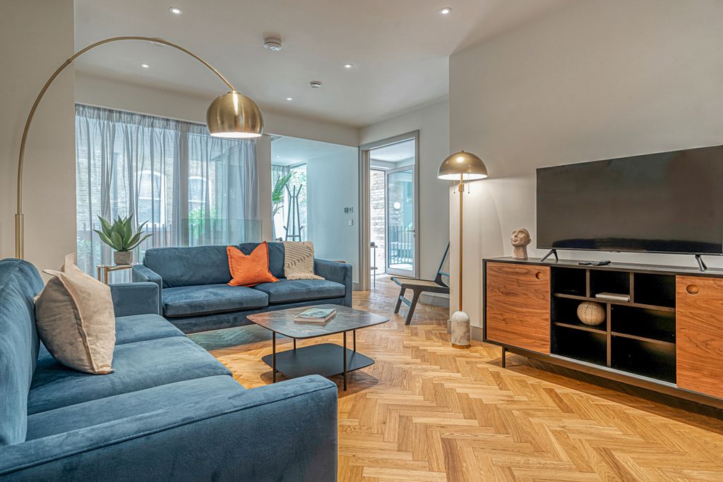 Apartment Mahoney London Olivers Travels 2