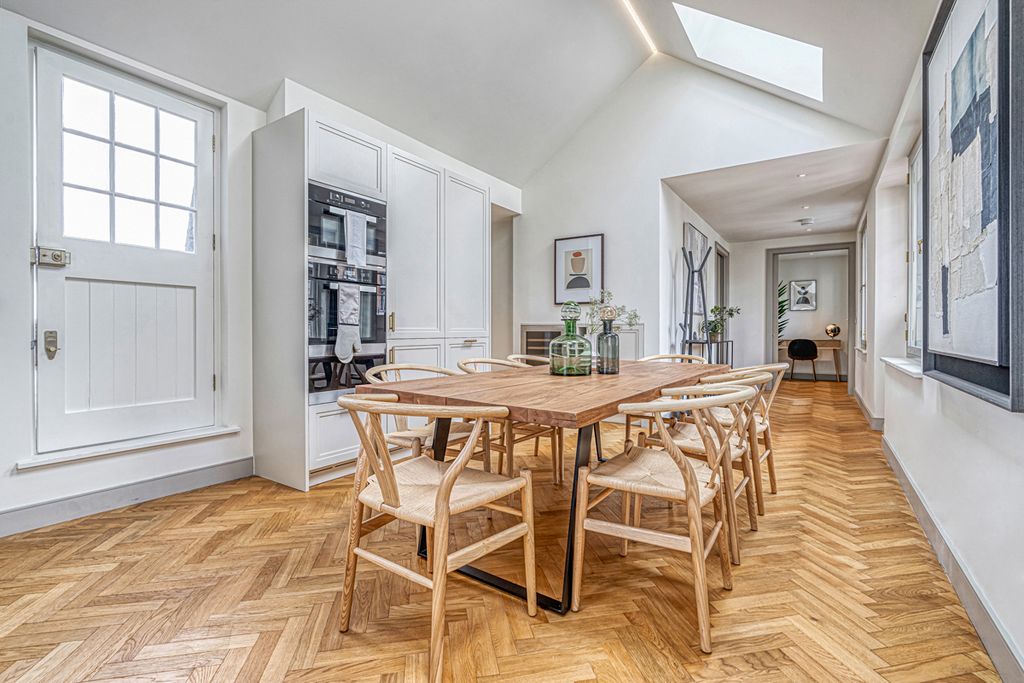 Apartment Howe London Olivers Travels 3