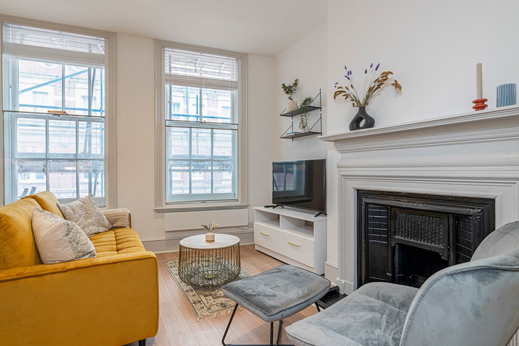 Wagon Apartment London Olivers Travels 3