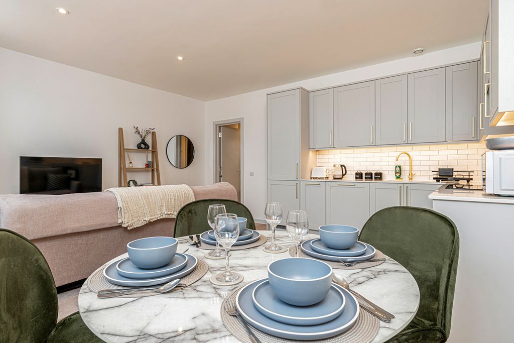 Jaffa Apartment London Olivers Travels 3
