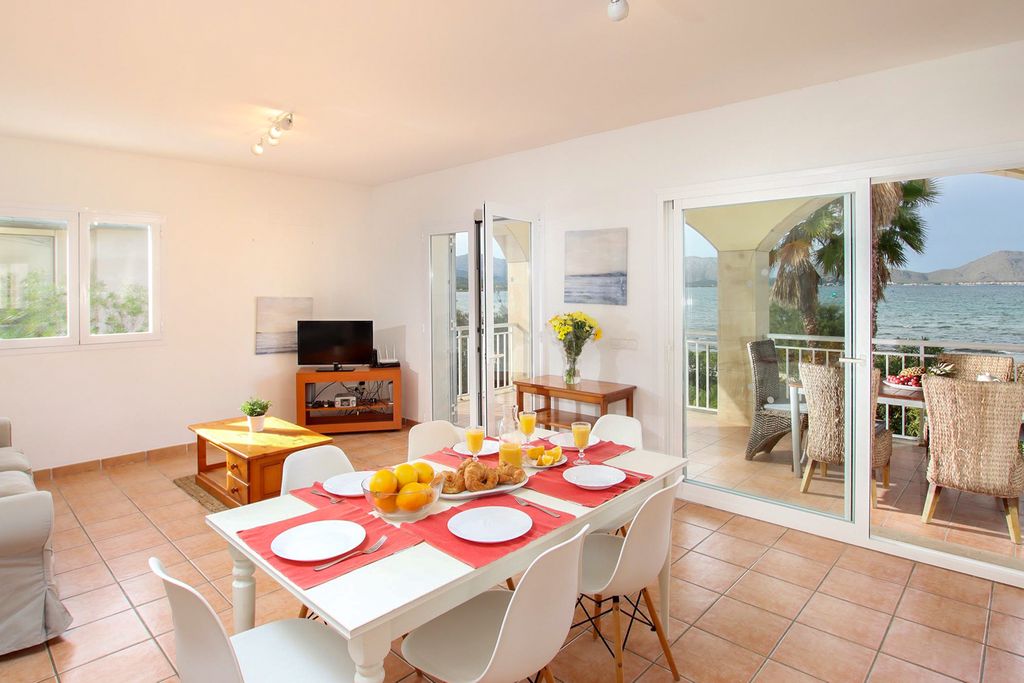 Villa Poligon Mallorca Olives Travels 4