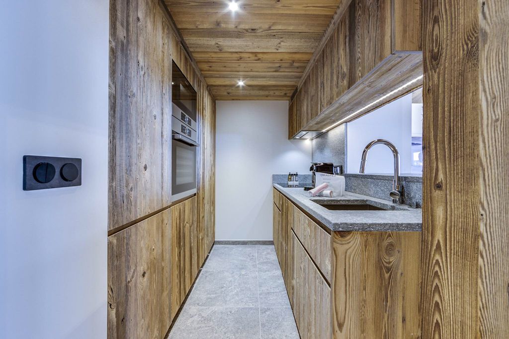 Apartment Alpine 2 Tignes Olivers Travels 3