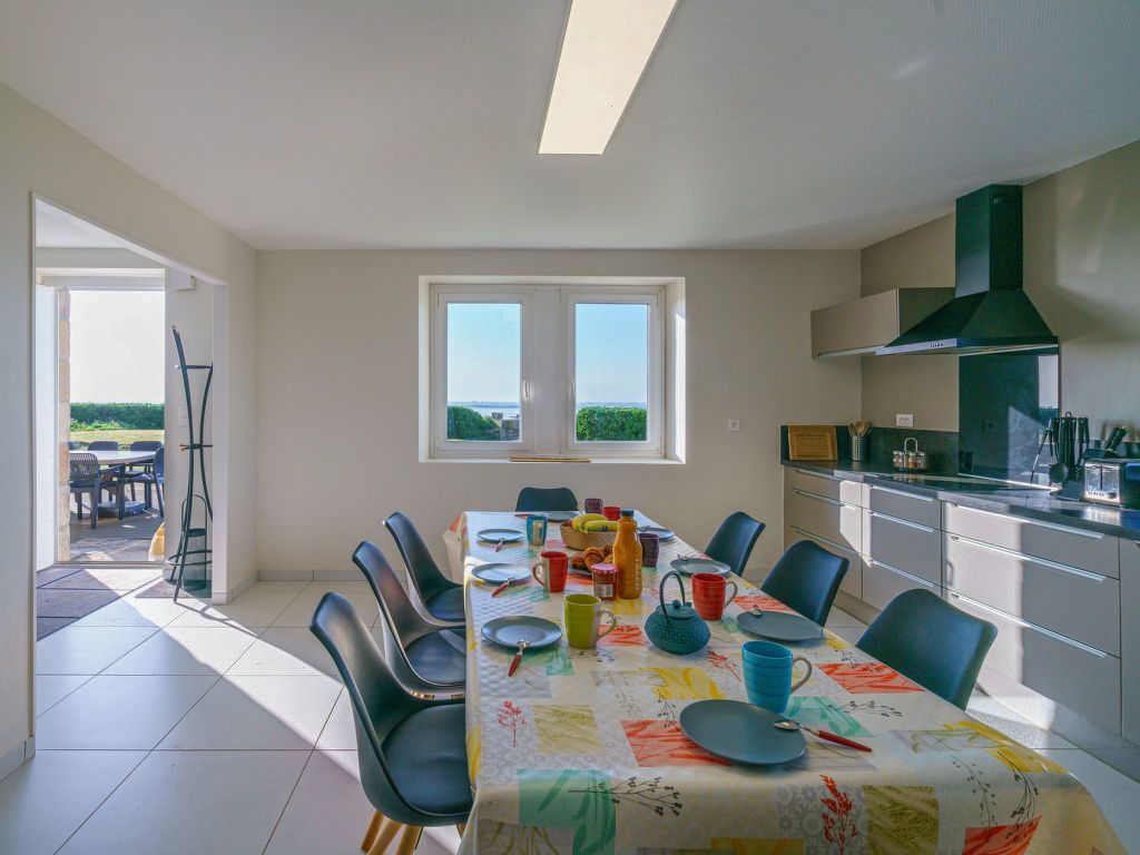 Maison Des Details Bleus Brittany Olivers Travels 5