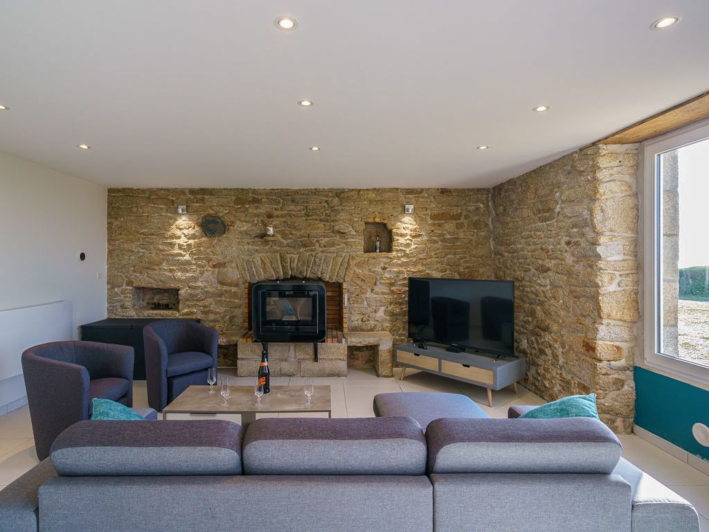 Maison Des Details Bleus Brittany Olivers Travels 3