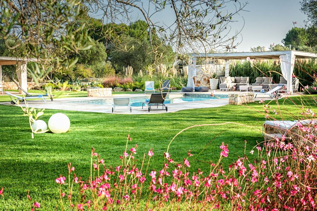 Trulli Akati Puglia Olivers Travels 2