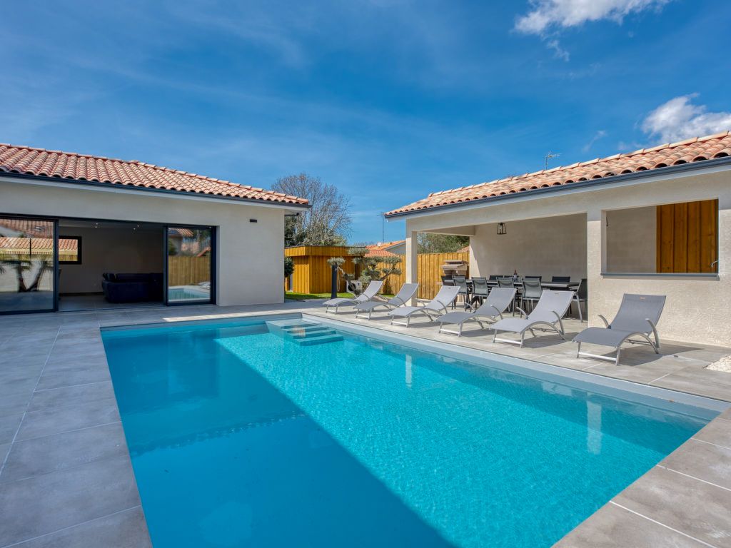 Maison Coloree Aquitaine Olivers Travels 2