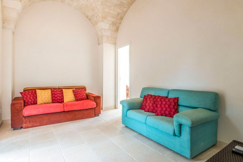 Trullo Latiano Puglia Olivers Travels 4