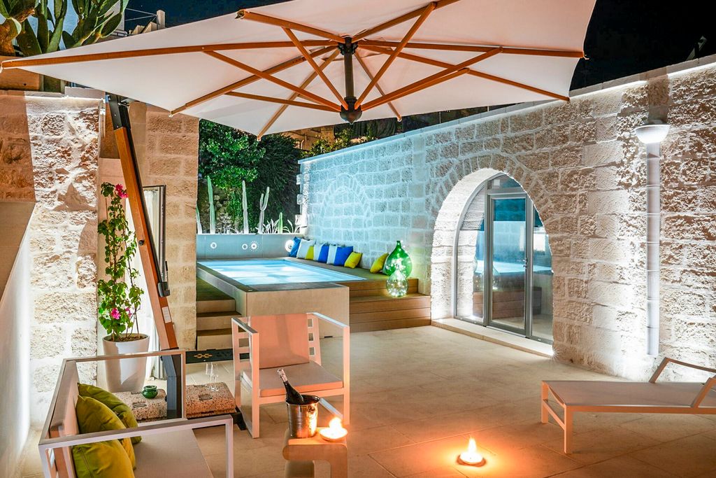 Palazzo Vanvitelli Puglia Olivers Travels 1