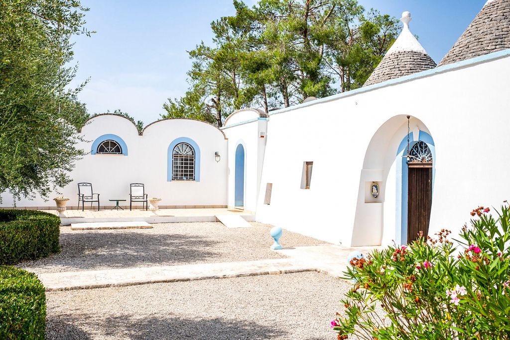 Trullo Satia Puglia Olivers Travels 2