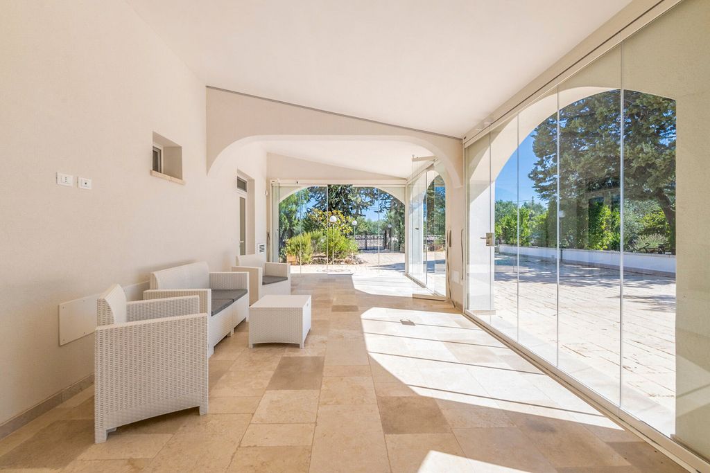 Villa Brindisi Puglia Olivers Travels 3