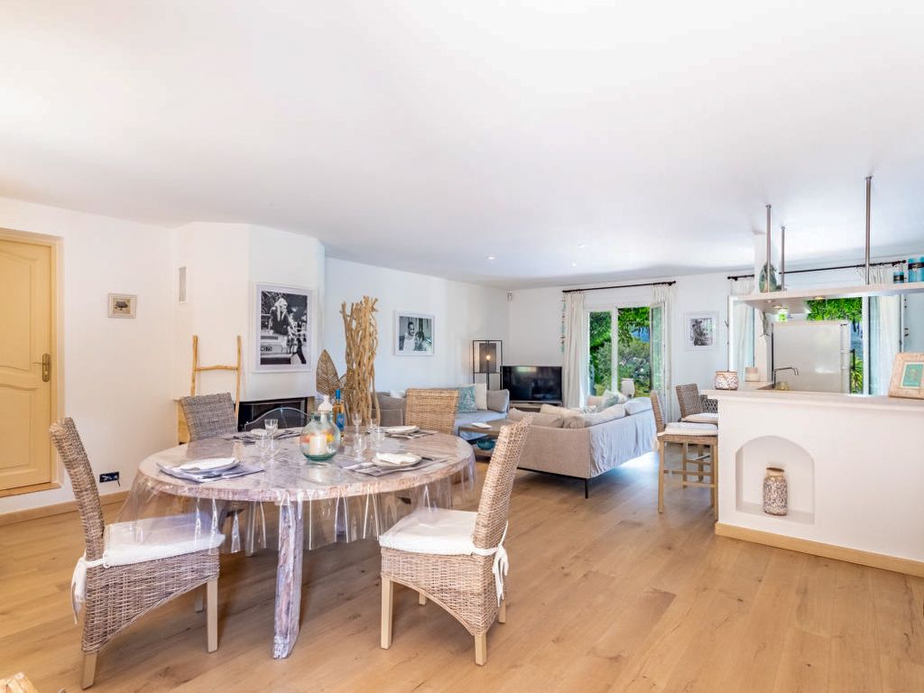 Maison Des Coteaux French Riviera Olivers Travels 4