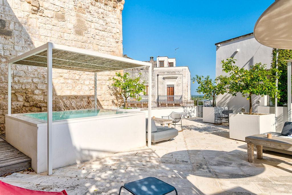 Palazzo Vittorio Puglia Olivers Travels 5