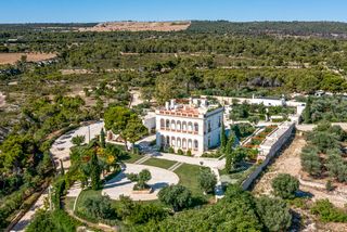 Palazzo Massafra Puglia Olivers Travels 1