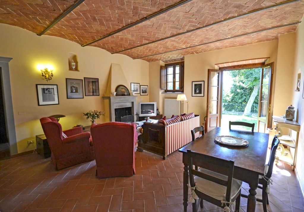 Villa Catrosse Tuscany Olivers Travels 3