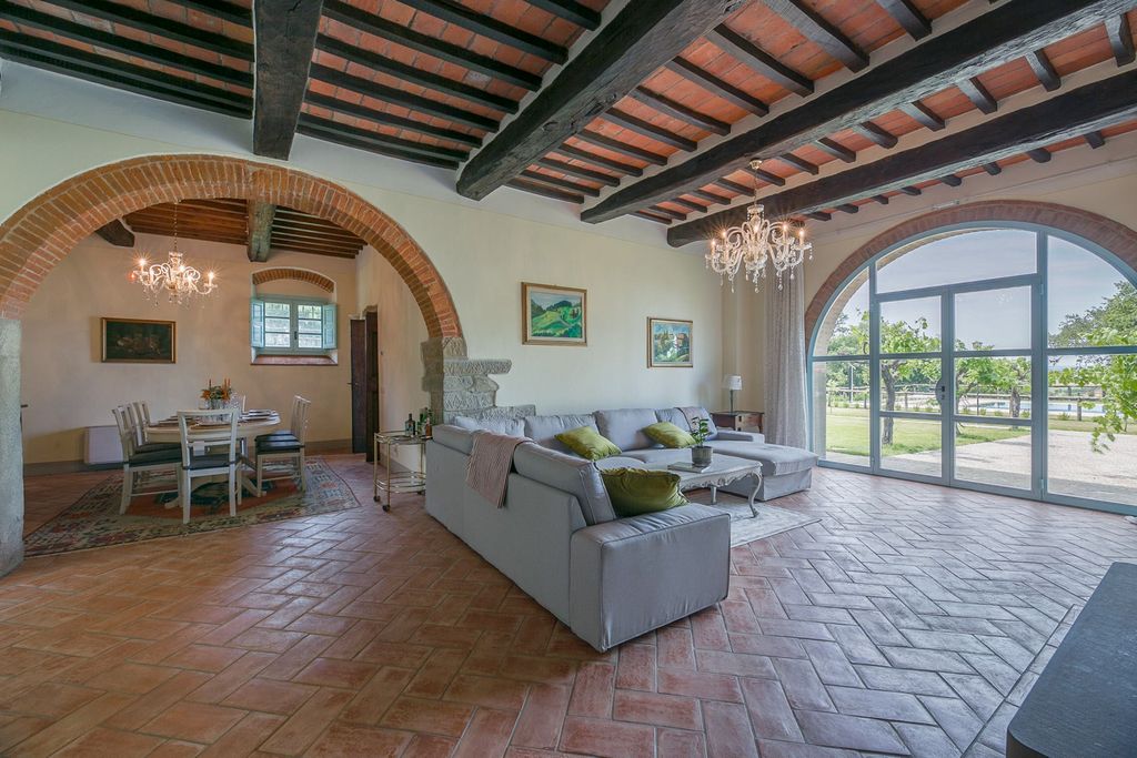 Villa Mazzavia Tuscany Olivers Travels 3