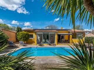 Villa Octagone Cote DAzur Olivers Travels 1